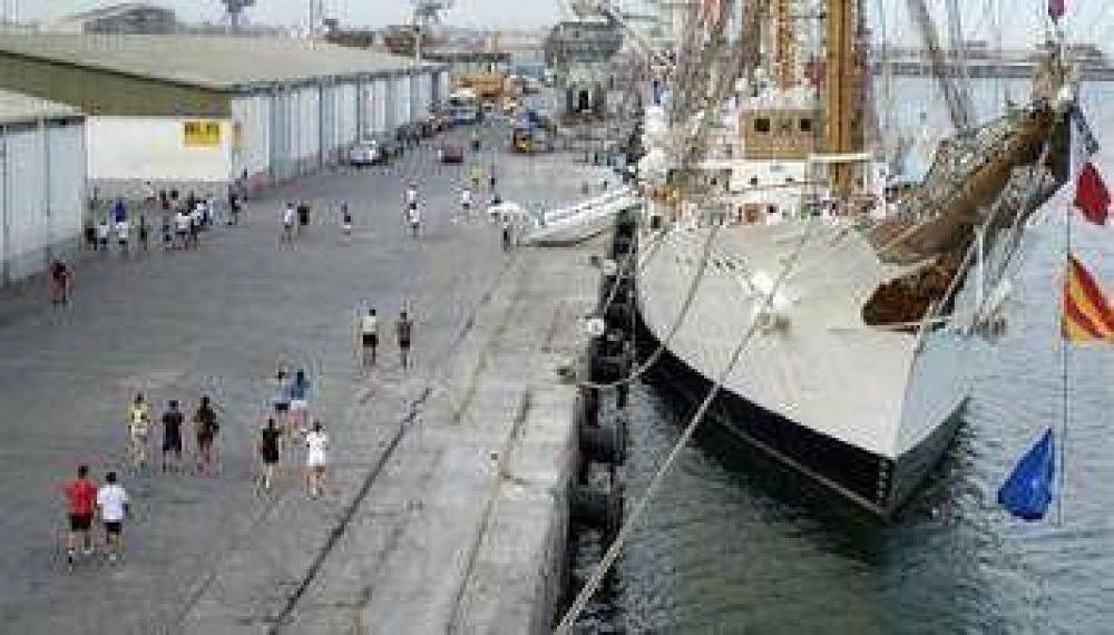 Fragata Libertad: pasan a disponibilidad a 2 oficiales