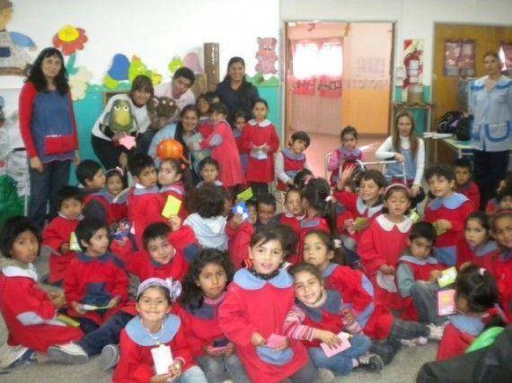 Salud: Se realizaron actividades en el Barrio 1 de Mayo por el D�a Mundial del Lavado de Manos