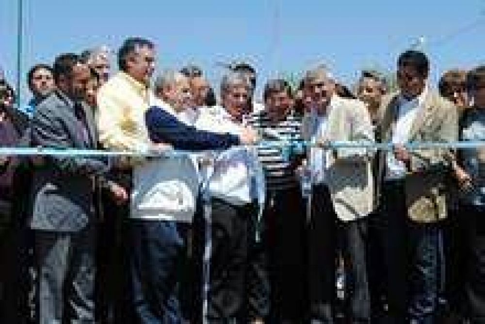 Se inaugur en Villa Mercedes un nuevo tramo de la Avenida de Circunvalacin