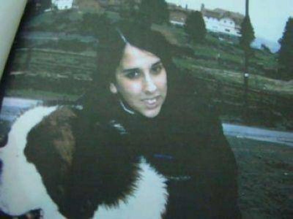 AUTORIZAN A EXHUMAR EL CADAVER DE MELINA BRIZ