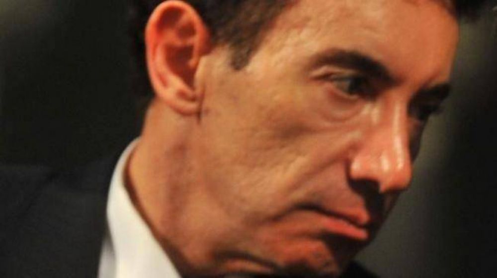 El Gobierno ofrece equiparaci�n en 3 a�os