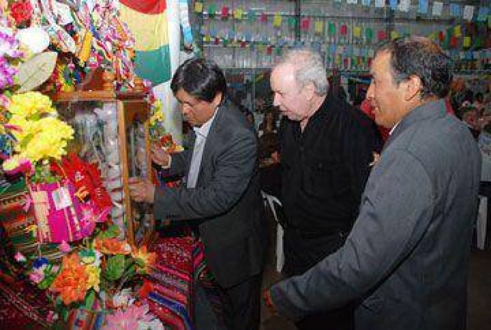 Peralta revaloriz� la palabra �lealtad�