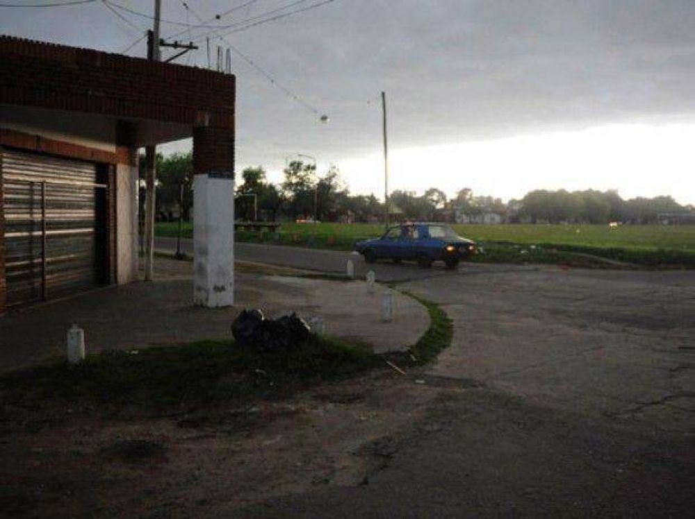 Encapuchados asesinan a un hombre con 9 tiros