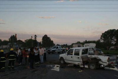 Violento choque sobre ruta 5 frente al hip�dromo local 