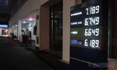En Corrientes el litro de nafta s�per cuesta 1,30 pesos m�s que en Capital Federal