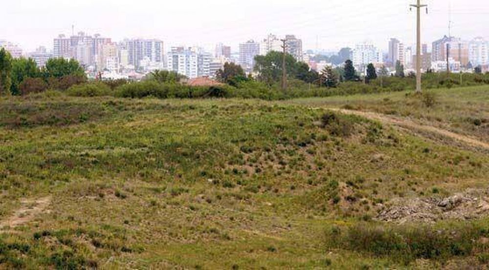 El parque resiste a la espera de mejor destino