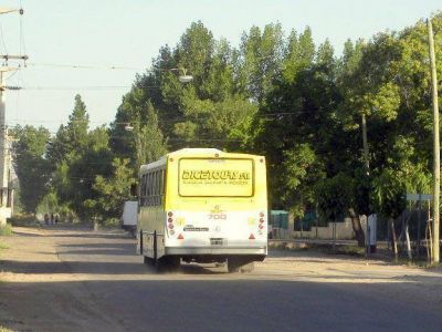 Establecen recorrido para facilitar traslado de los estudiantes del este a sus escuelas