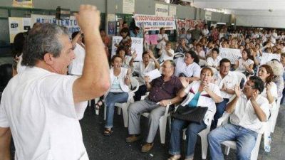  Estall� un nuevo conflicto entre el Gobierno y los trabajadores de la Salud