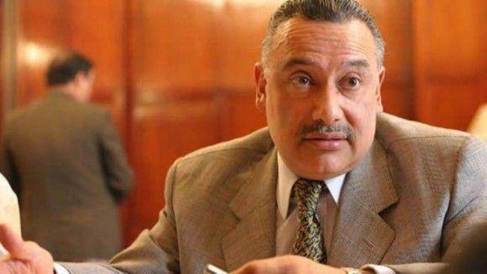  El Gobierno garantiz� el pago de sueldos y el aguinaldo hasta fin de a�o