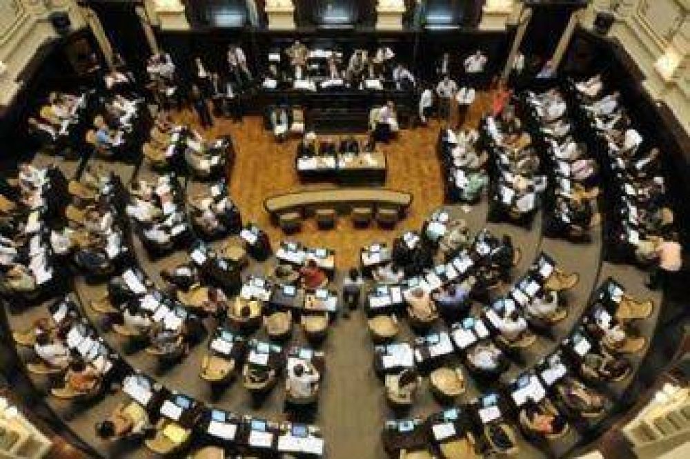 Alcaldes en Diputados en busca de dinero
