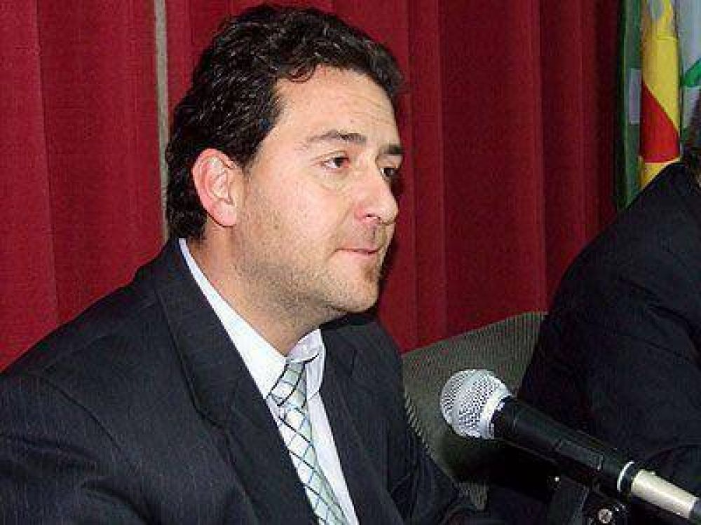    BROWN | POL�TICA    San Pedro: �Cuanto antes haya elecciones, mejor�