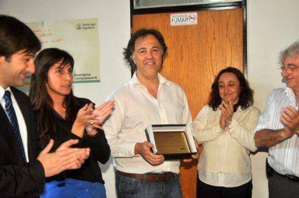 El Banco Galicia le entreg� equipamiento al Hospital Municipal