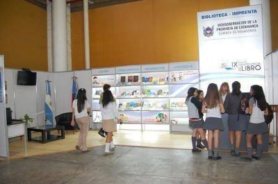 La vicegobernaci�n y el Senado presentes en la Feria del Libro
