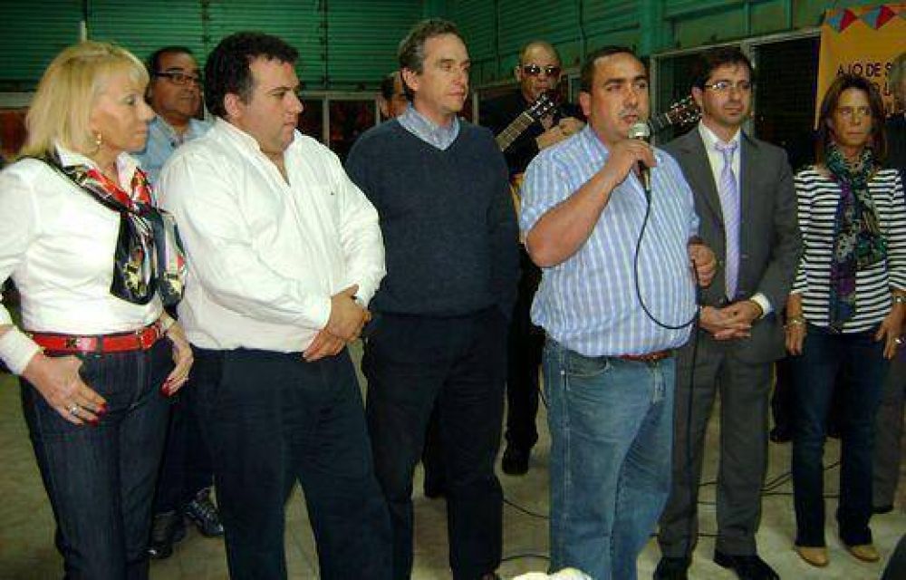 Antonio Rend�n: �Lo que suma, a m� me gusta�