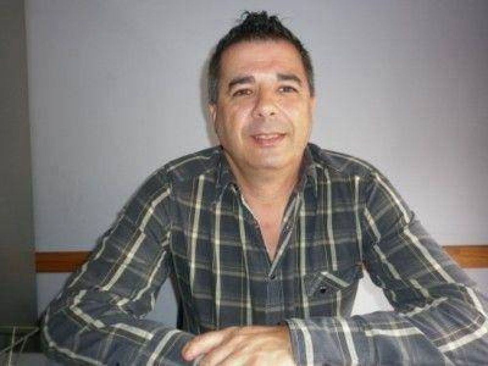 Osvaldo Lobato: �No me cabe ninguna duda que el intendente Katopodis debe conducir el PJ�