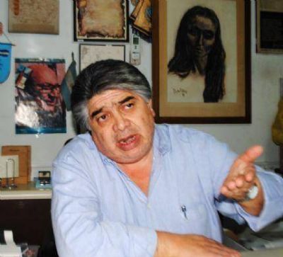 Rigane:�Necesitamos que el Estado deje de ser el socio bobo de las multinacionales�