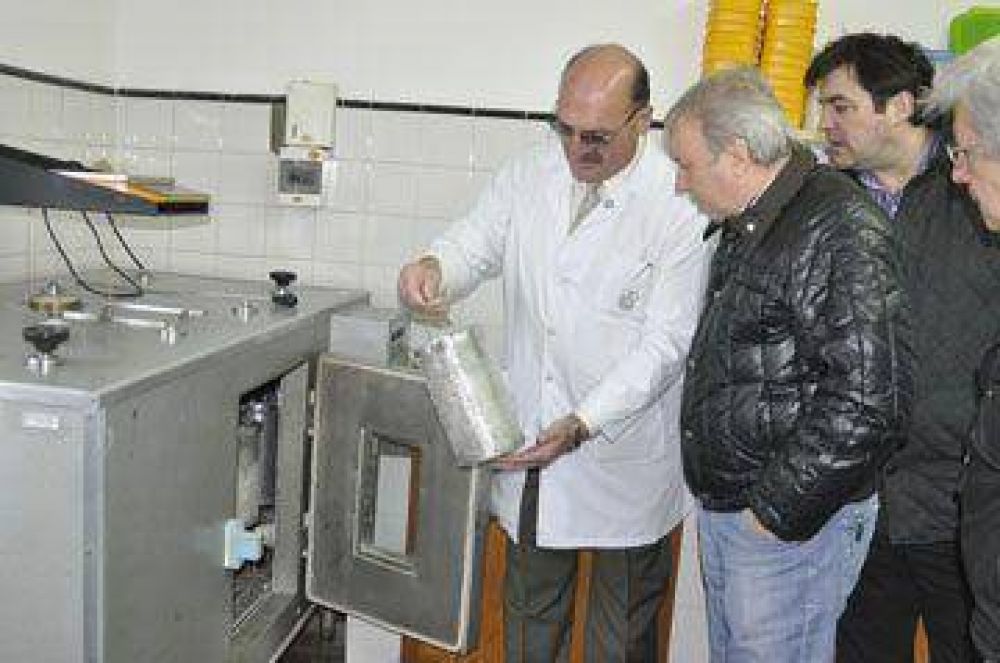 Destacan la certificaci�n de laboratorio local