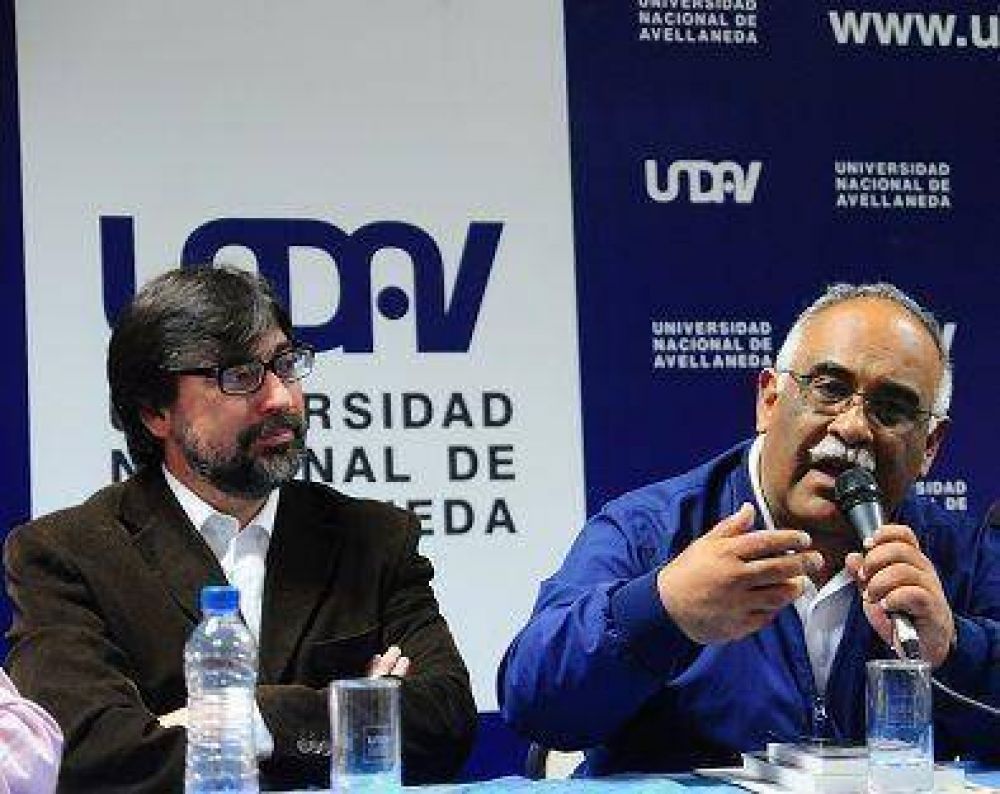Avellaneda: el embajador venezolano en Argentina disert� en UNDAV
