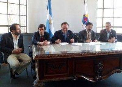 Convenio entre el Municipio y la UNJU permitir� realizar un Estudio de Costos del Sistema de Transporte Urbano de Pasajeros por colectivo