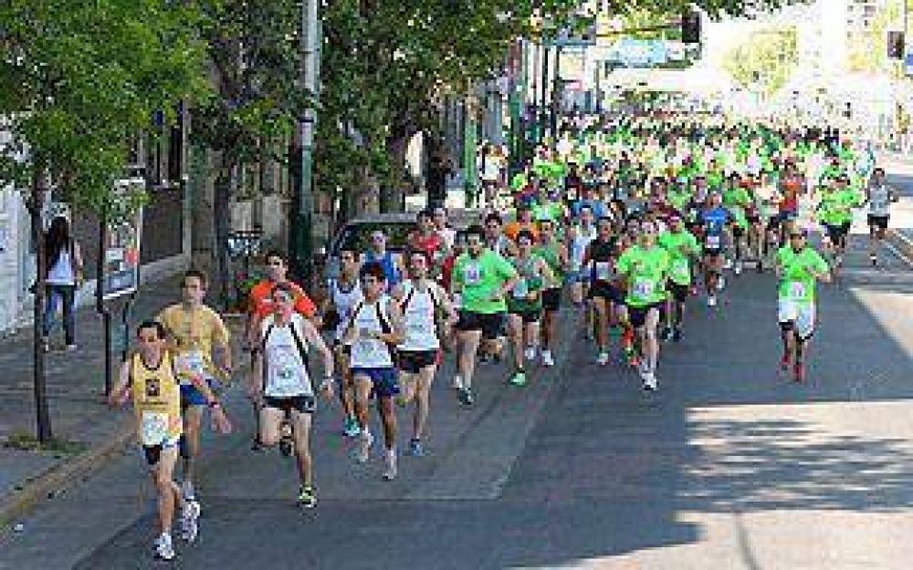 BANFIELD: M�s de 1400 personas corrieron la marat�n del Balmoral