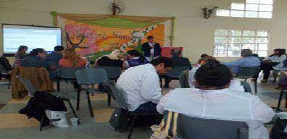 Encuentro de escuelas rurales en Naineck