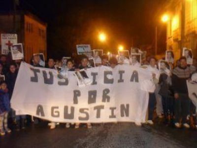 Marcha por Agust�n Iglesias