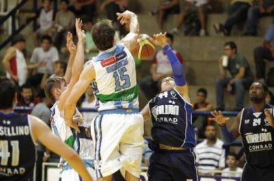Regatas se anot� una victoria clave en el debut
