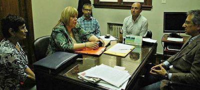 La directora Regional del Ministerio de Desarrollo Social de la Provincia estuvo en Olavarr�a