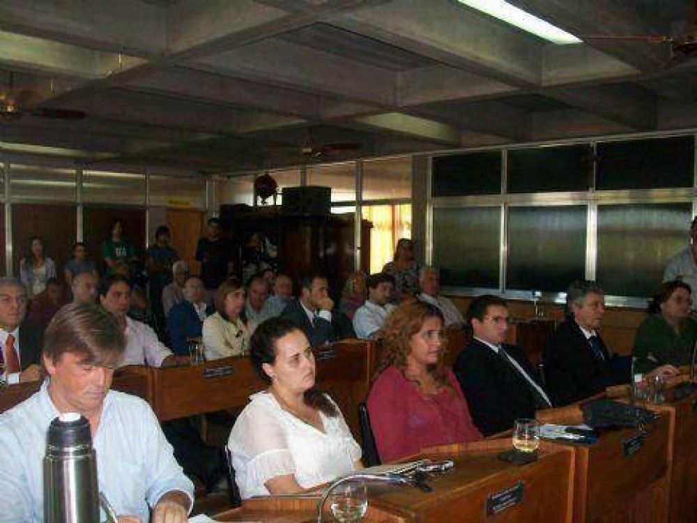 Aprobaron los subsidios y becas del FOMAE