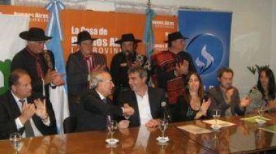 Fiesta de la Tradici�n en Casa de la Provincia