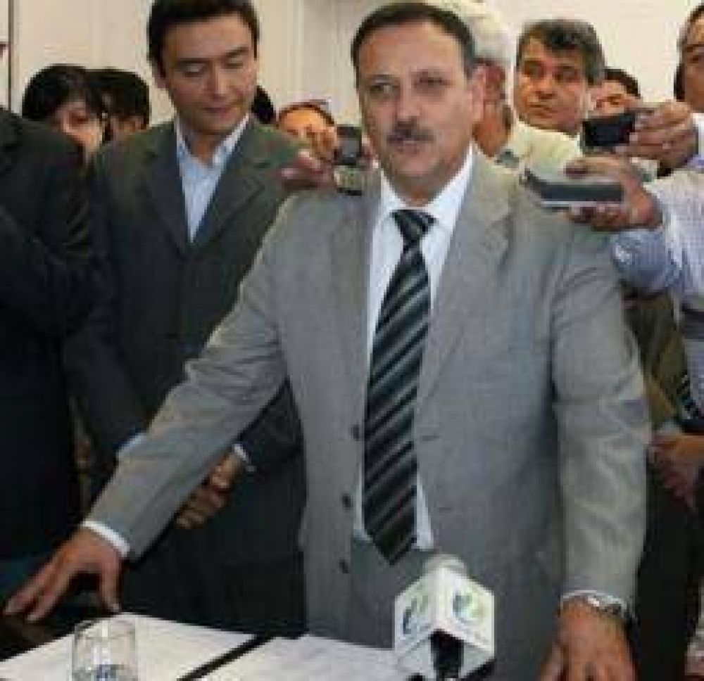 Quintela exige actualizar el convenio financiero Capital-Provincia