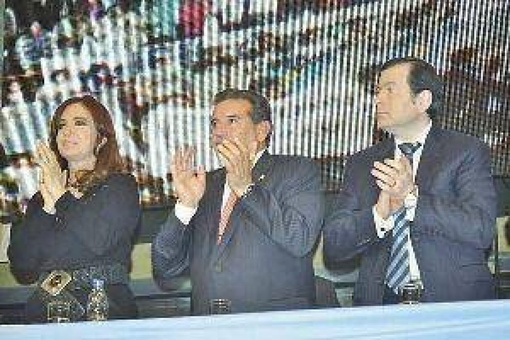 Zamora acompa�ar� a Cristina en un homenaje en Corrientes