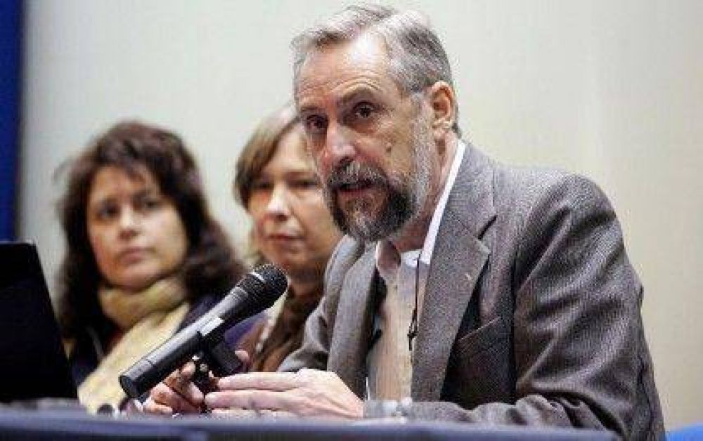 Con la presencia de Estela de Carlotto, asume N�stor Busso