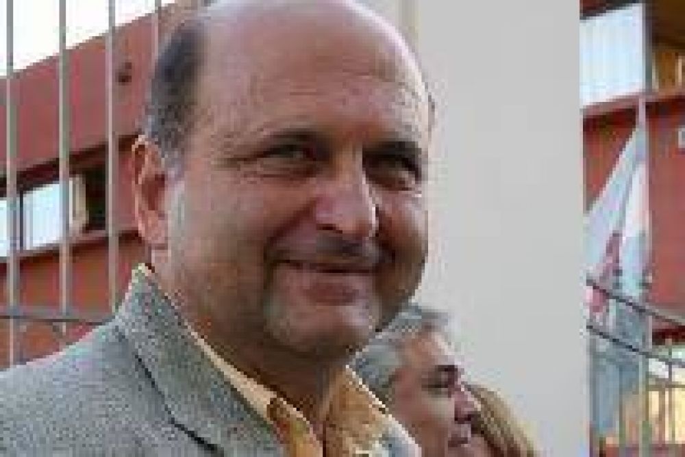 Llaryora apoy� candidatura de Vottero en las listas que llevar� el peronismo