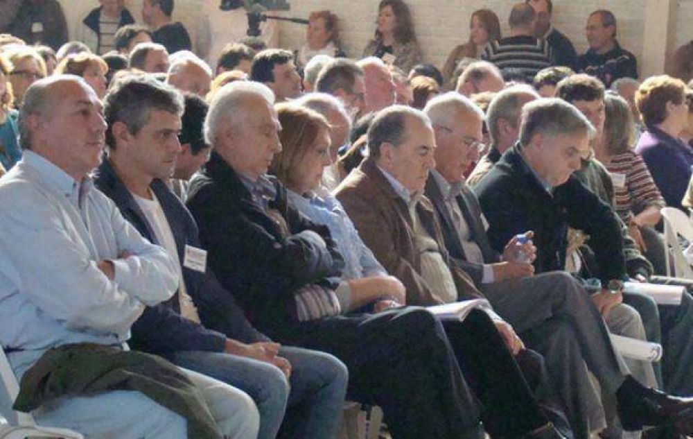  Congreso del PJ: Jorge, Mar�n y Verna definieron no adelantar las elecciones internas