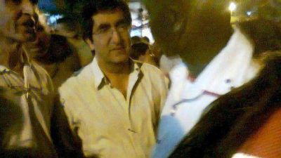  La presi�n de los vecinos hizo fracazar un operativo de agentes municipales
