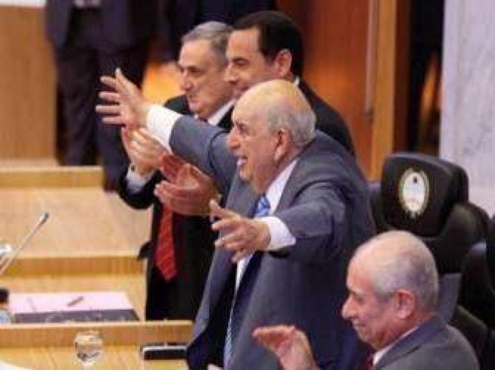 �Mientras tenga fuerza, seguir� difundiendo la doctrina de Juan Domingo Per�n y Eva Per�n�