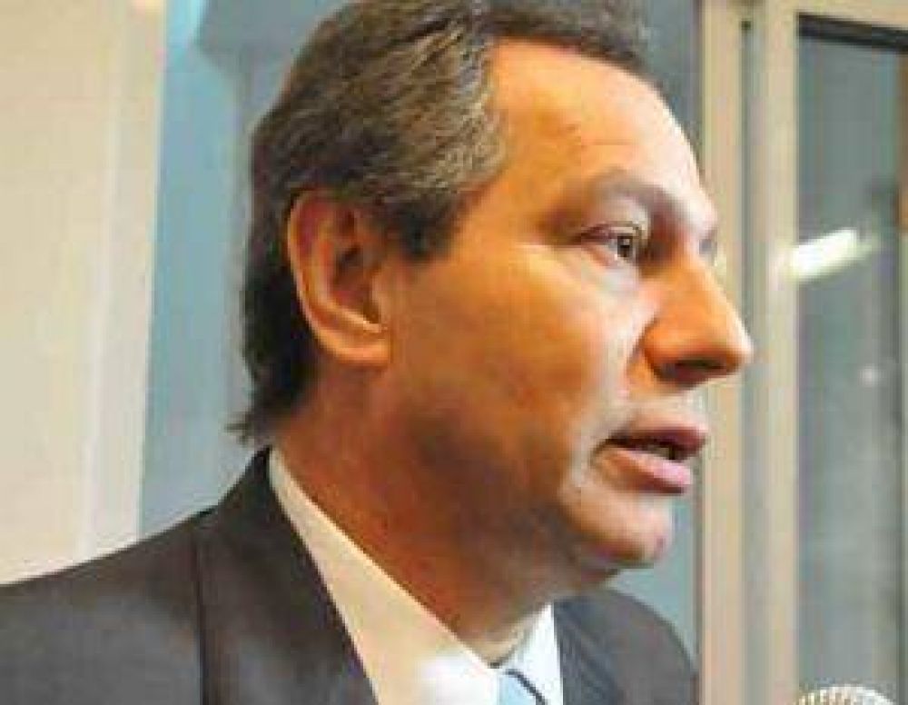 �El juez tambi�n tuvo expresiones muy duras en Castelli contra el ministro Pedrini�
