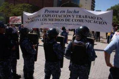 Trabajadores de prensa se movilizaron contra la precarizaci�n laboral