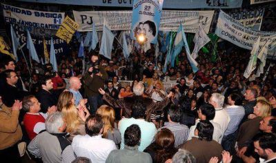 Peralta le pidi� a CFK terminar con el Impuesto a las Ganancias y pregunt� qu� hizo para liderar una banda de espionaje