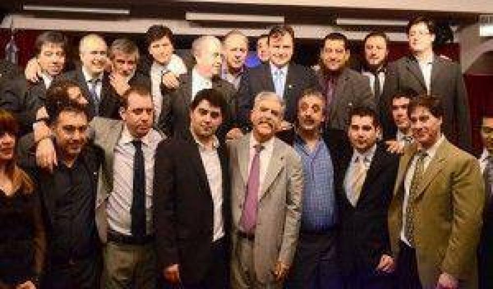 Cada vez m�s lejos de Peralta, los Intendentes planean reunirse con la Presidenta en Casa Rosada