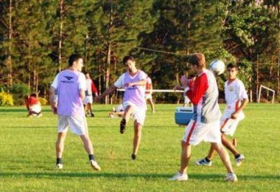 Crucero quiere aullar m�s fuerte que el Lobo platense