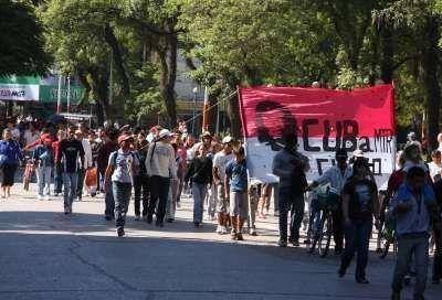 Las protestas coparon el micro centro.