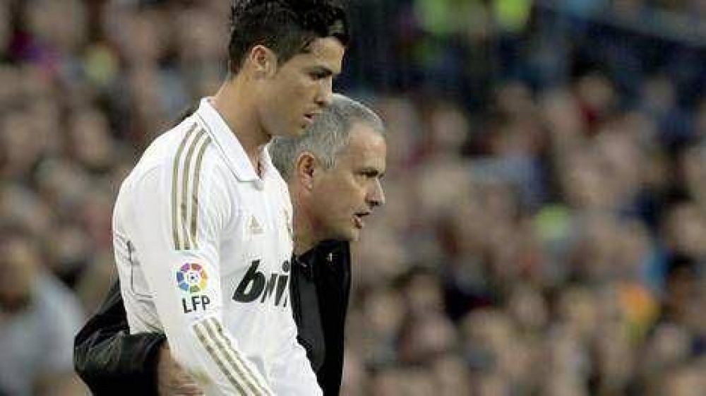 Otro golpe a Messi para destacar a Ronaldo