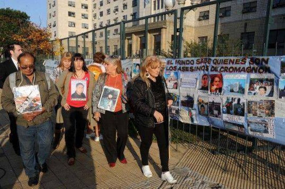 Croma��n: familiares piden detenci�n de Chab�n y Callejeros