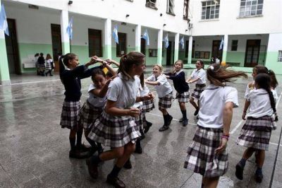 Gremialistas de educaci�n criticaron la decisi�n de empezar las clases el 25 de febrero