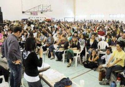 El gobierno provincial asegur� que la asistencia a clases alcanz� el 55% 