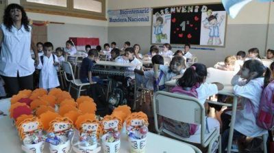 En 90 d�as entraron 3.432 agentes estatales, todos en Educaci�n