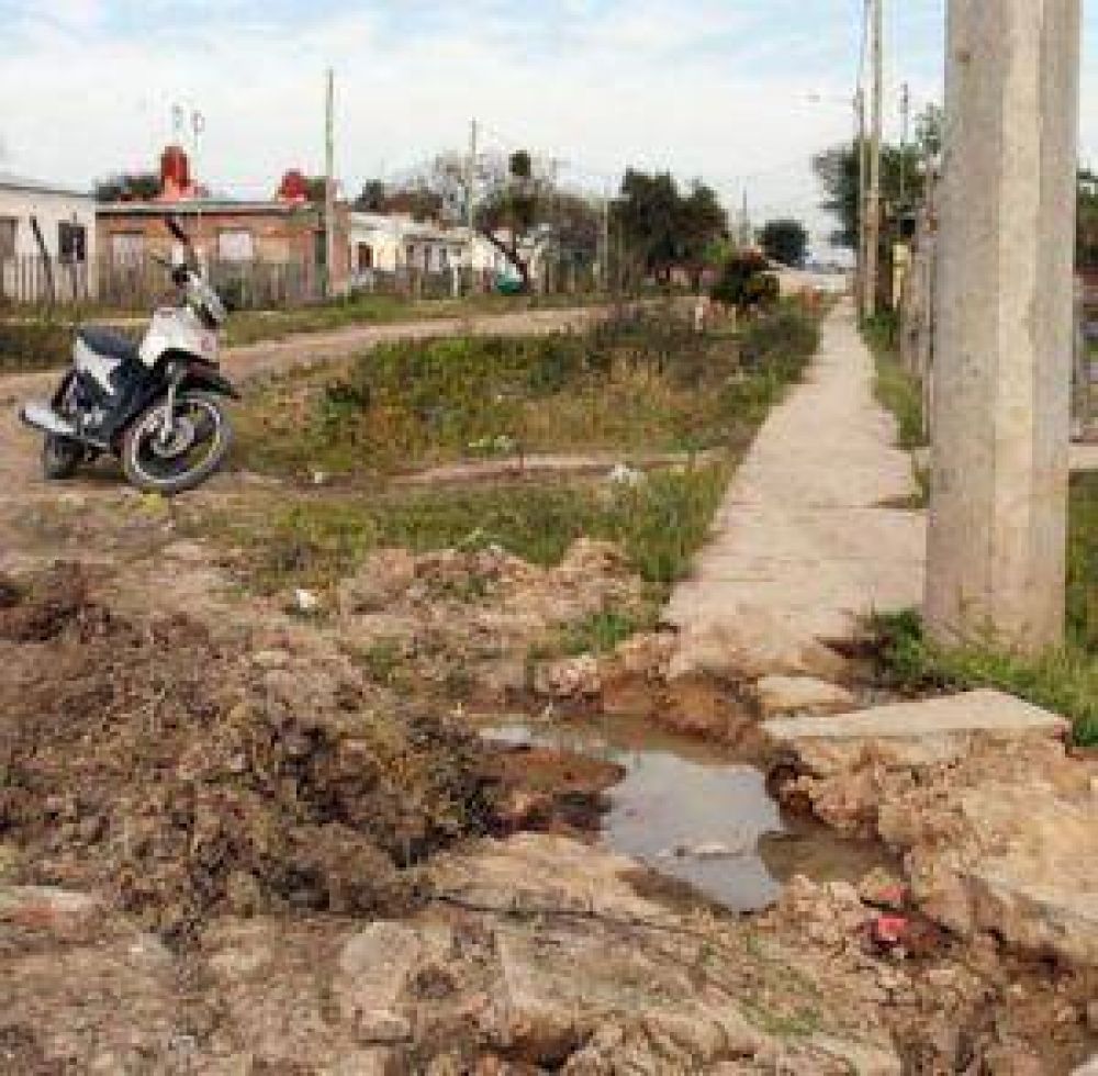 Vecinos de la zona norte se sienten aislados y reclaman obras en los barrios