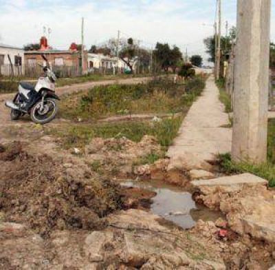 Vecinos de la zona norte se sienten aislados y reclaman obras en los barrios
